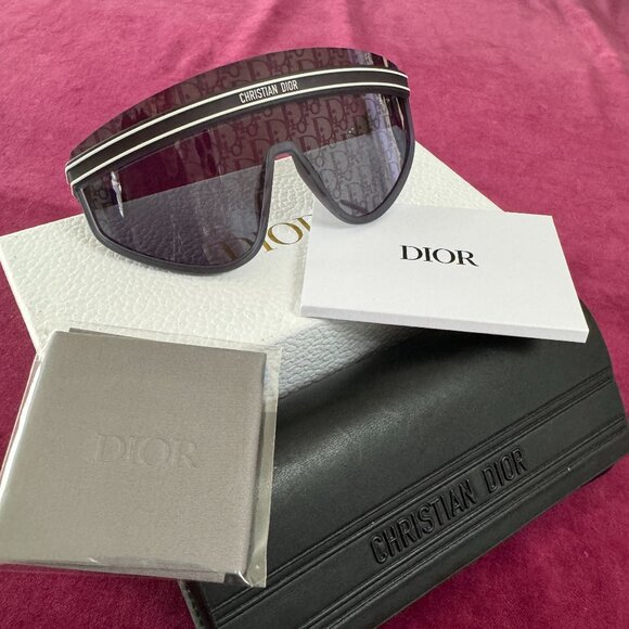 CHRISTIAN DIOR DIORCLUB M2U 31B8 MASK SILVER MIRROR BLUE DIOR lOGO SUNGLASSES. - Picture 17 of 17